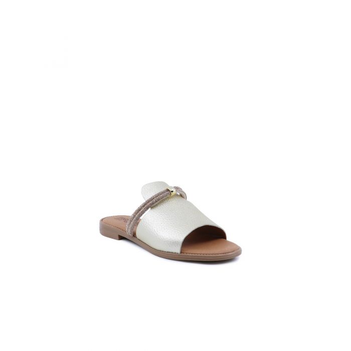 Chinelo em Pele